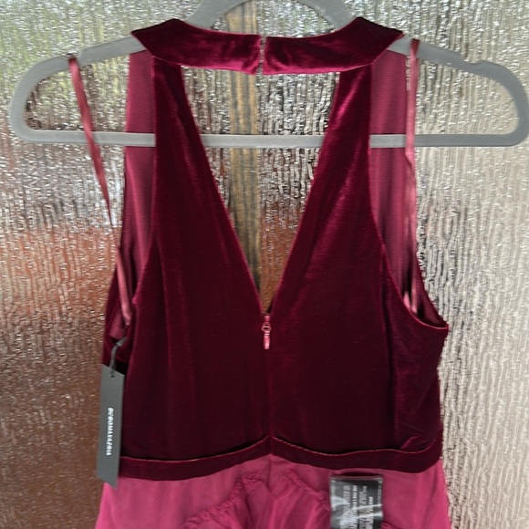 Revolve BCBGMAXAZRIA Velvet Tull Tired Fit & Flare Long Dress Gown Size M - Picture 13 of 14